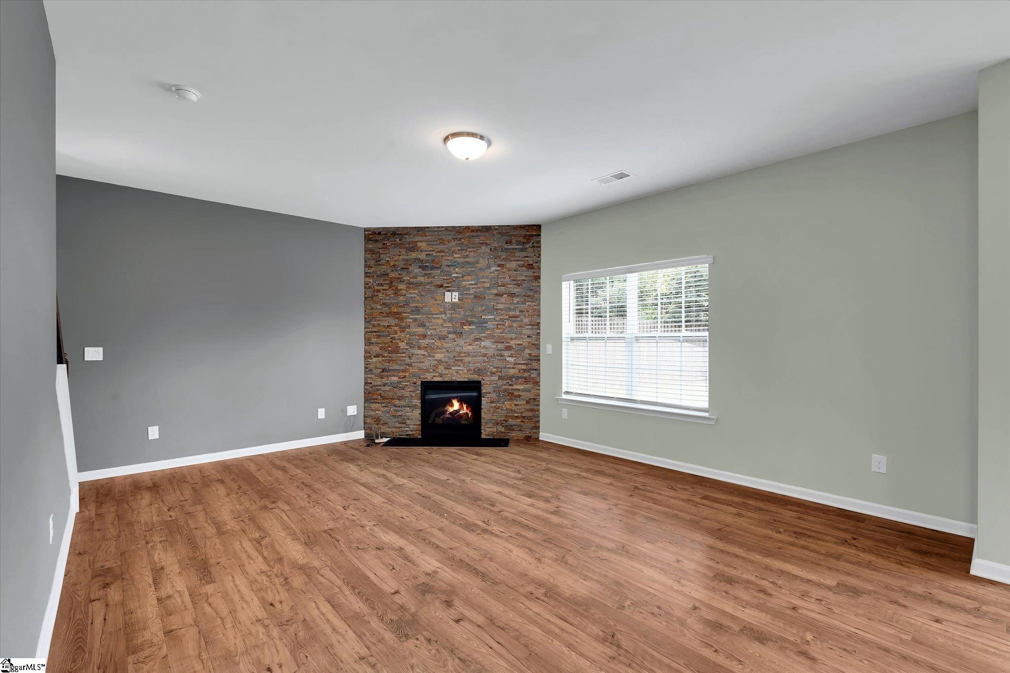 15 Spyglen Way Greer, SC 29651