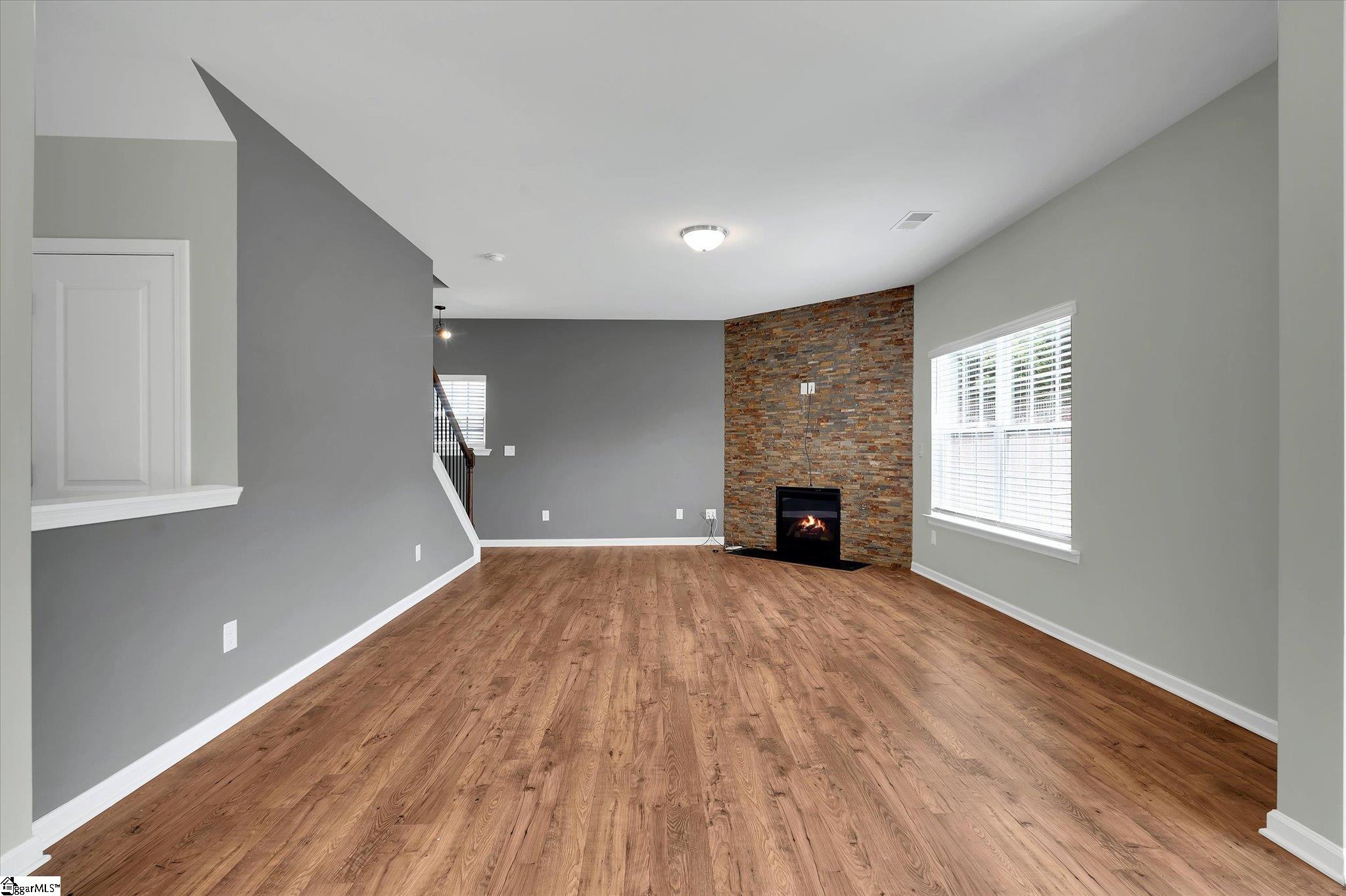 15 Spyglen Way Greer, SC 29651
