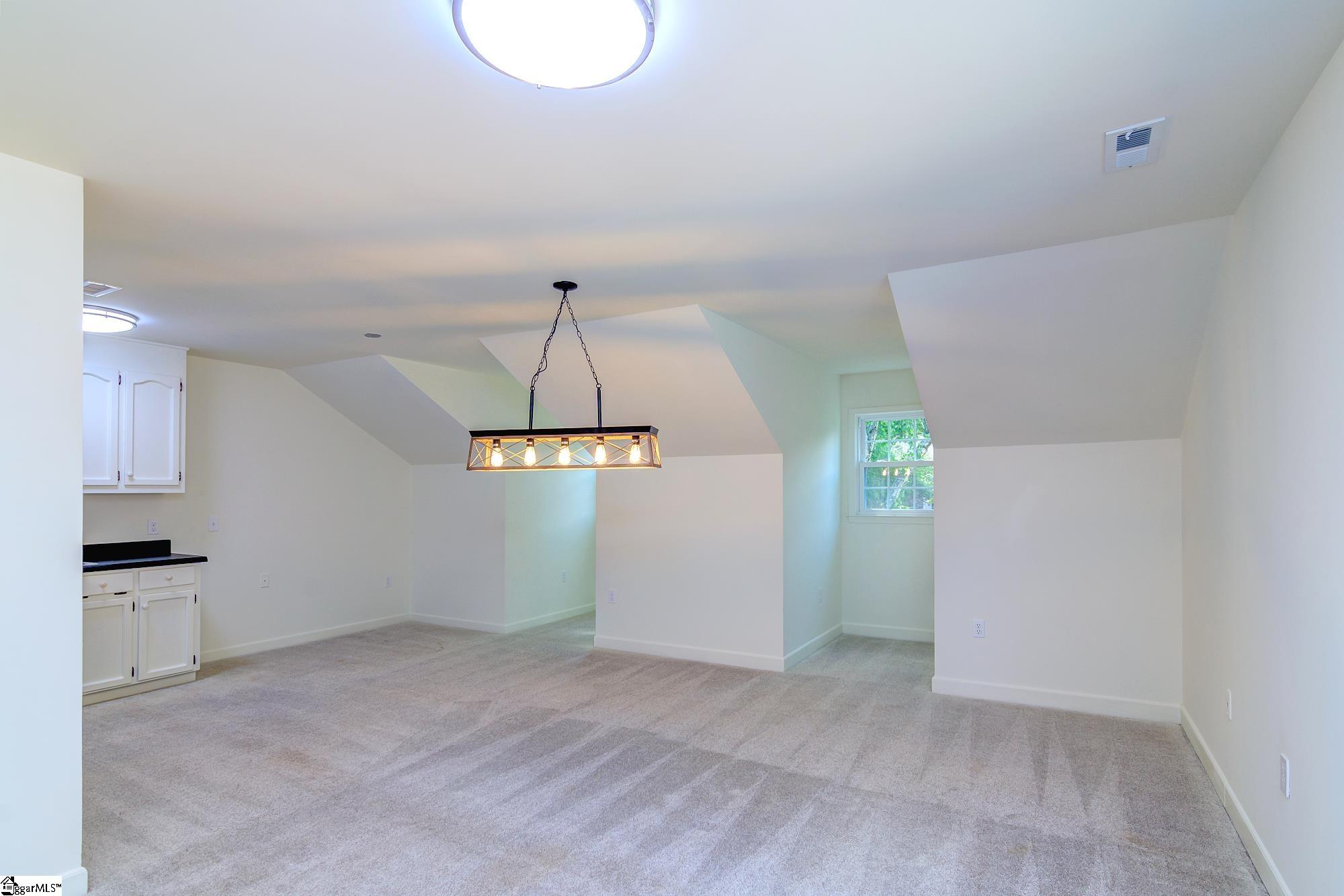 104 Gilden Lane Simpsonville, SC 29681