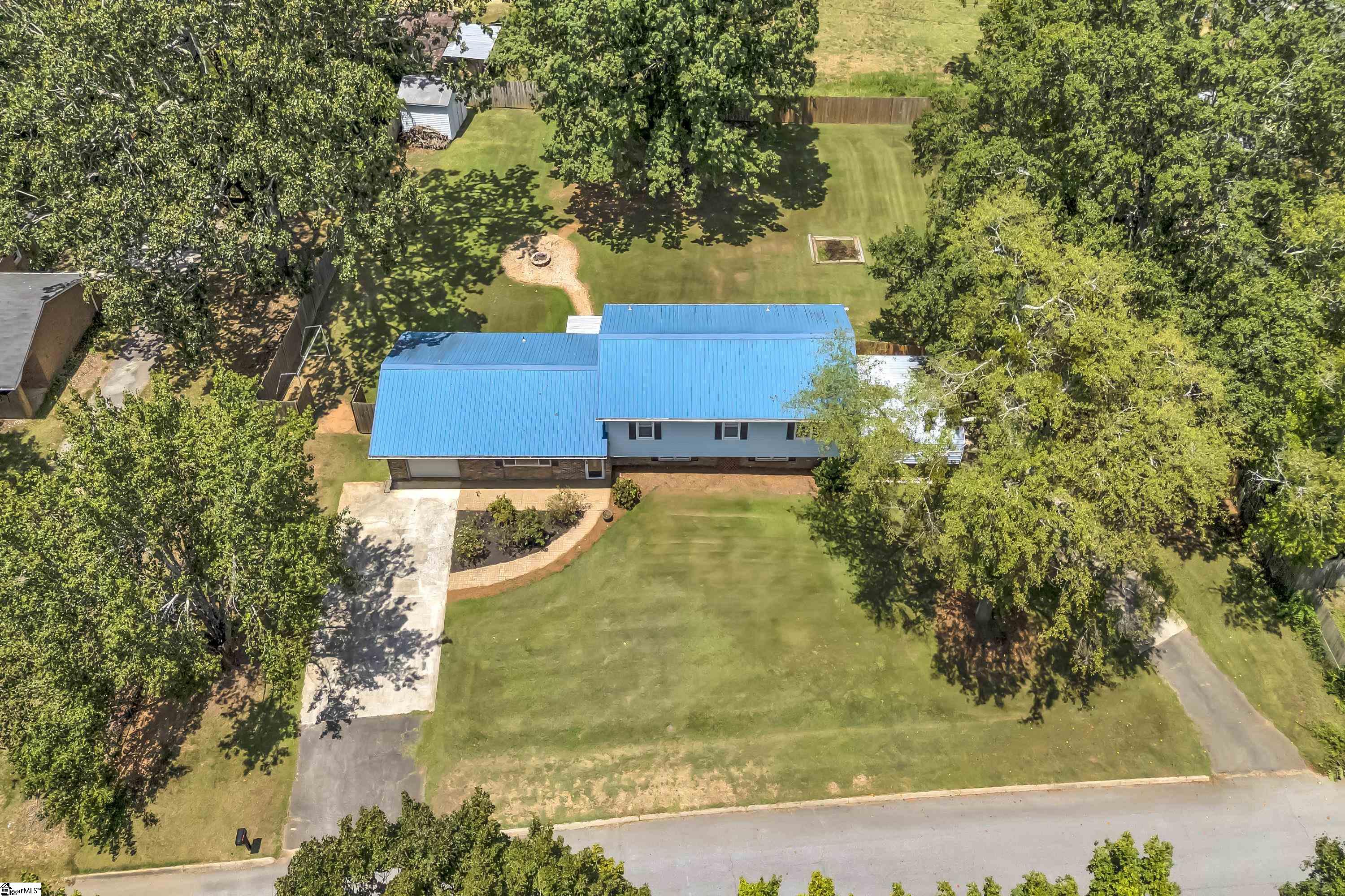 104 Golden Grove Circle Piedmont, SC 29673