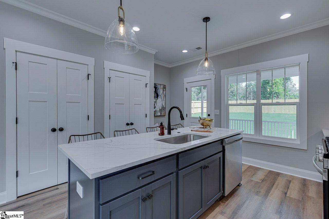 118 Brown Street Greer, SC 29650