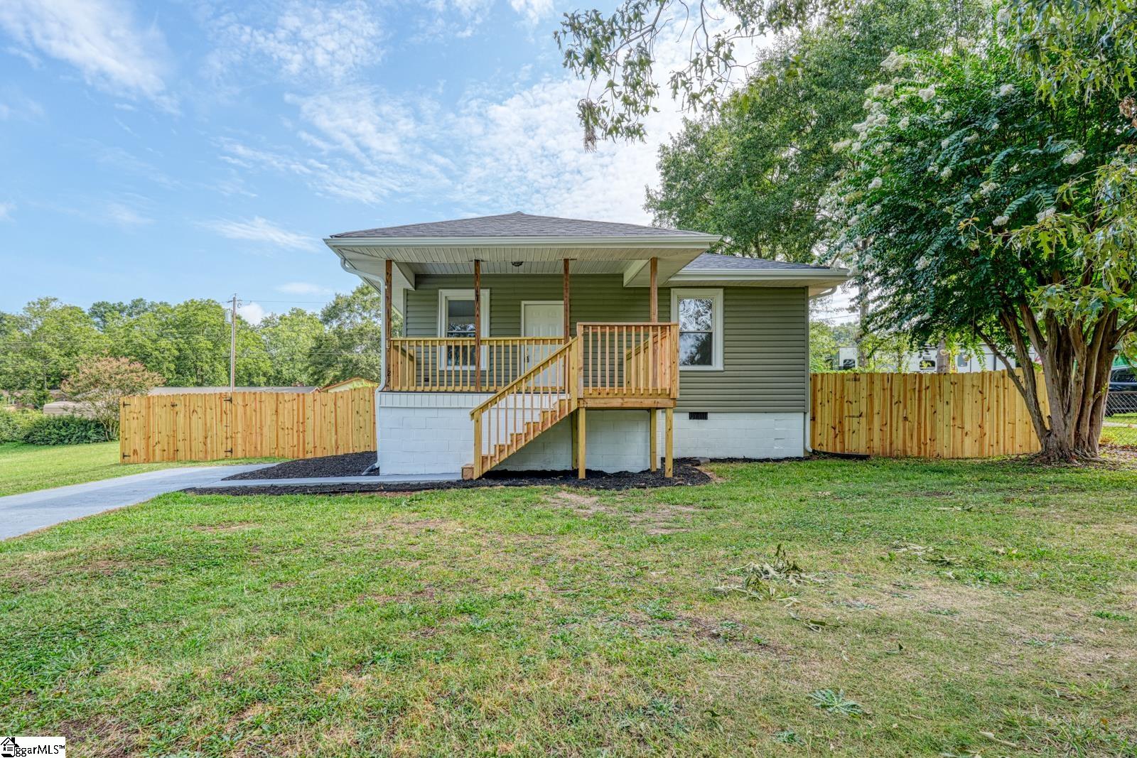 121 Beth Street Greer, SC 29651