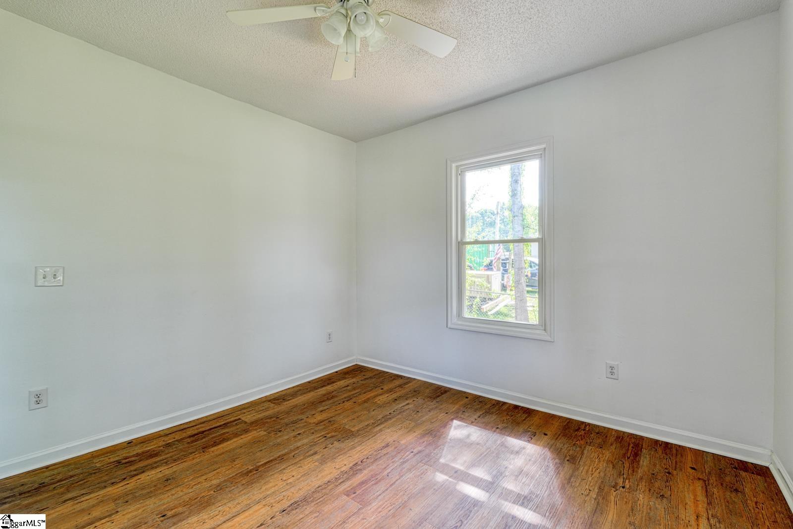 121 Beth Street Greer, SC 29651