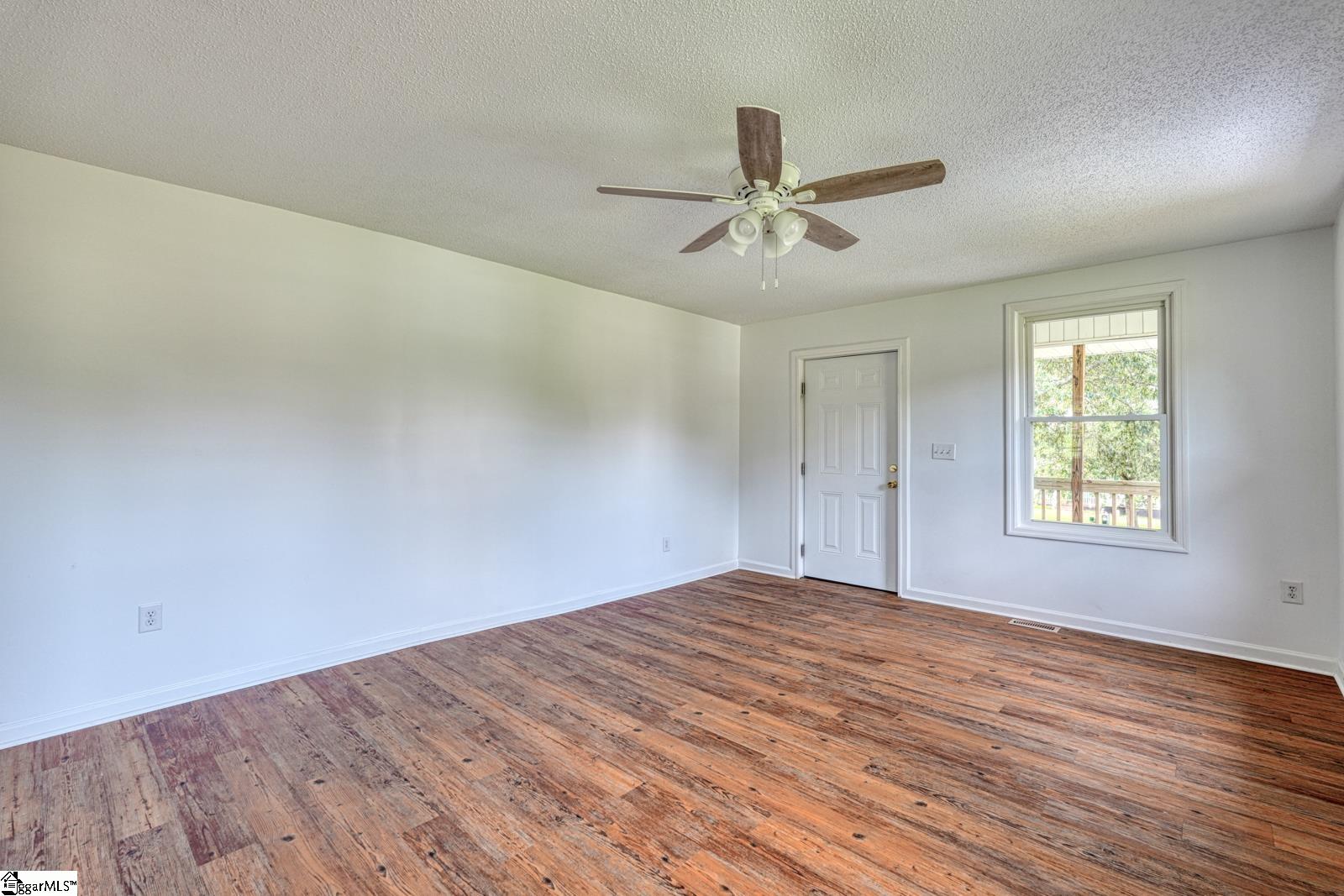 121 Beth Street Greer, SC 29651