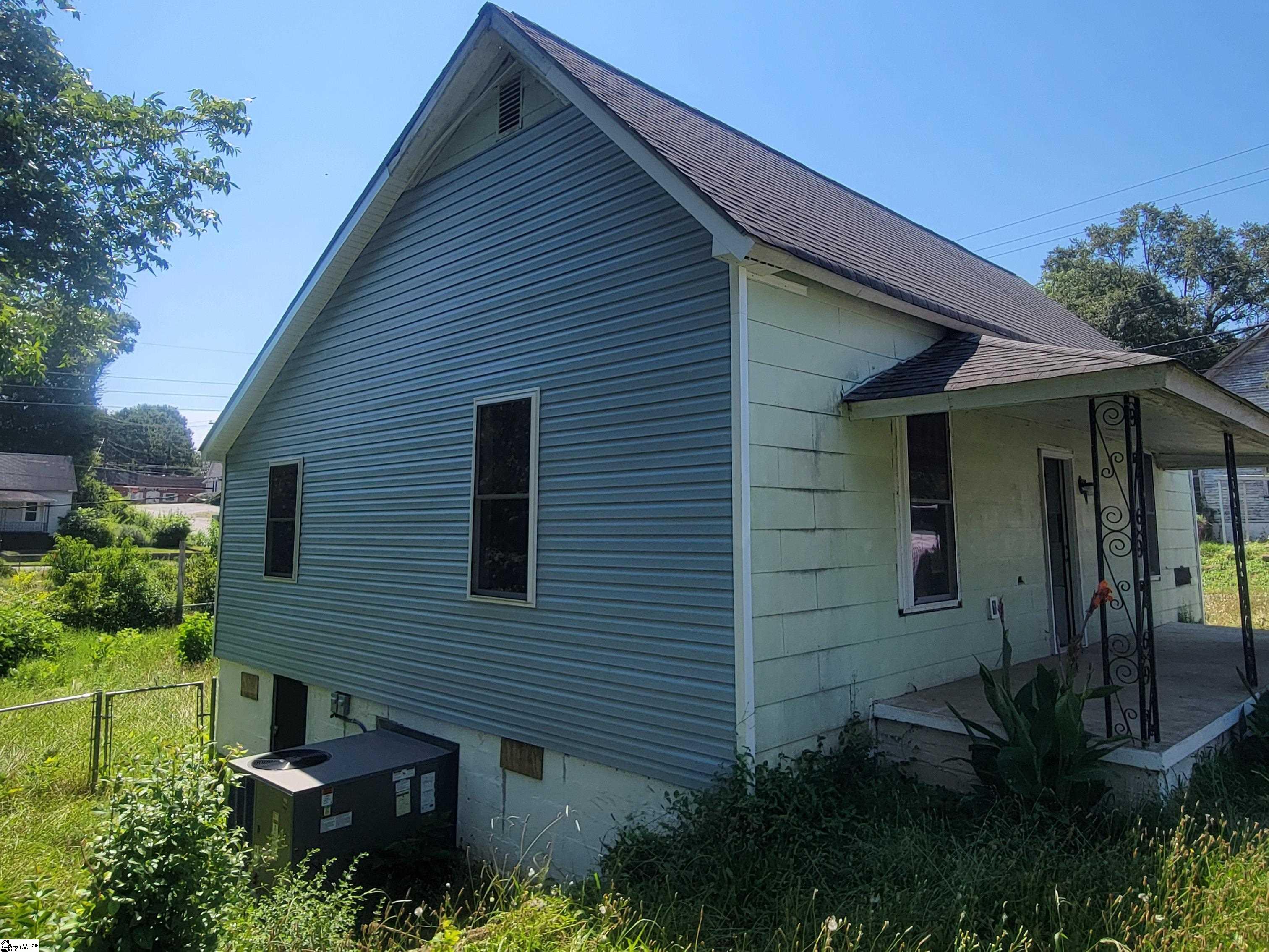 9 N Prince Street Anderson, SC 29624