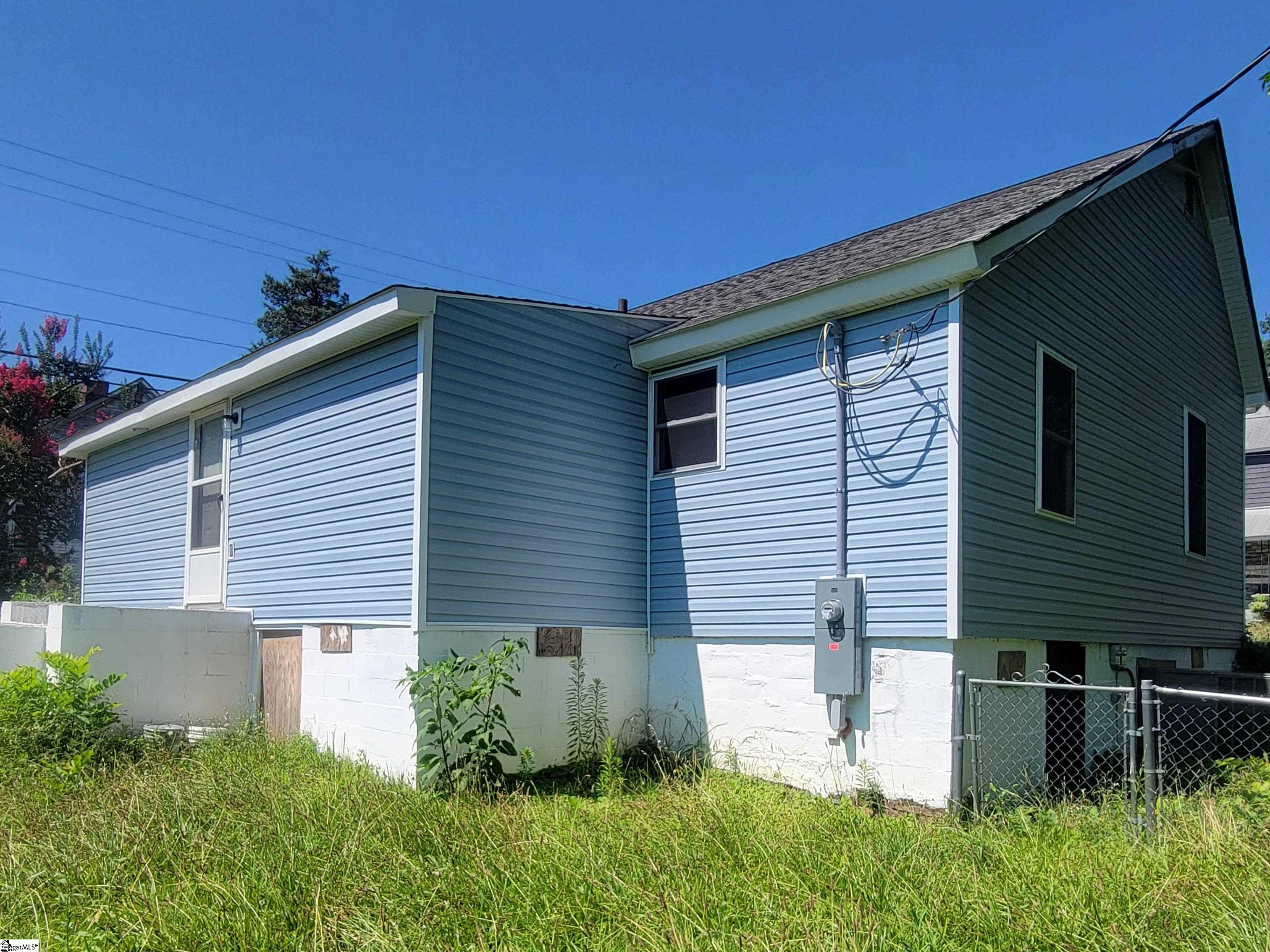 9 N Prince Street Anderson, SC 29624