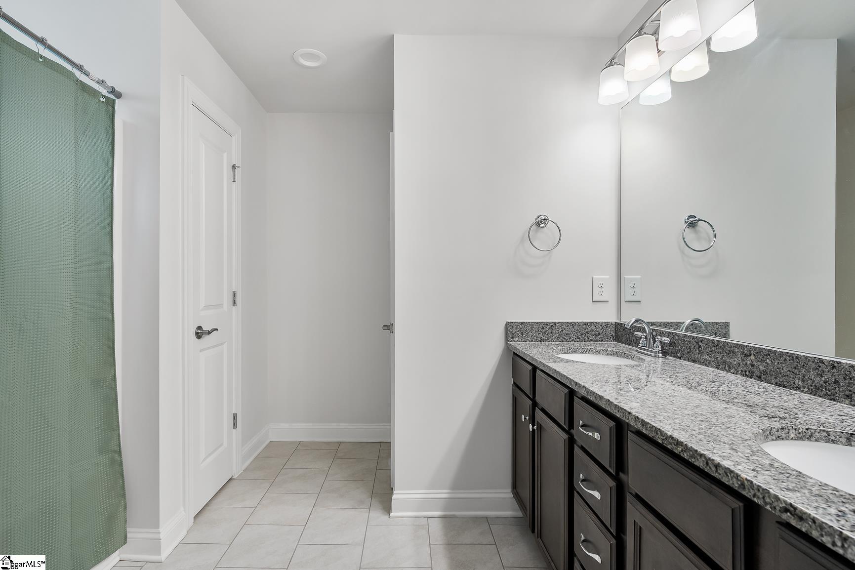 707 Wintergarden Place Simpsonville, SC 29680