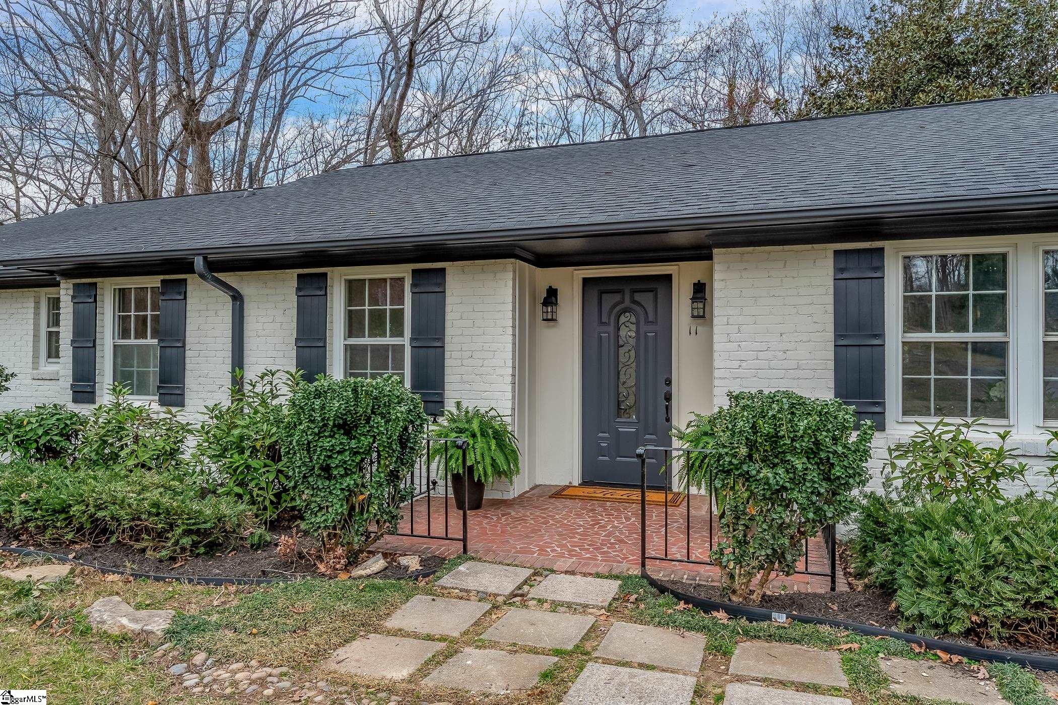 11 Indian Springs Drive Greenville, SC 29615