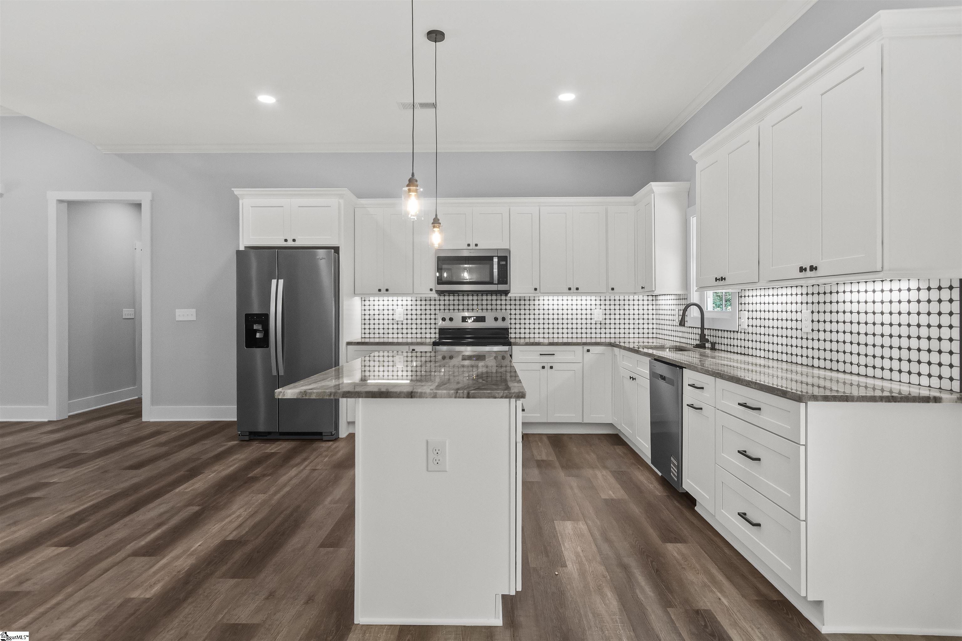 5110 Sunset Drive Easley, SC 29642