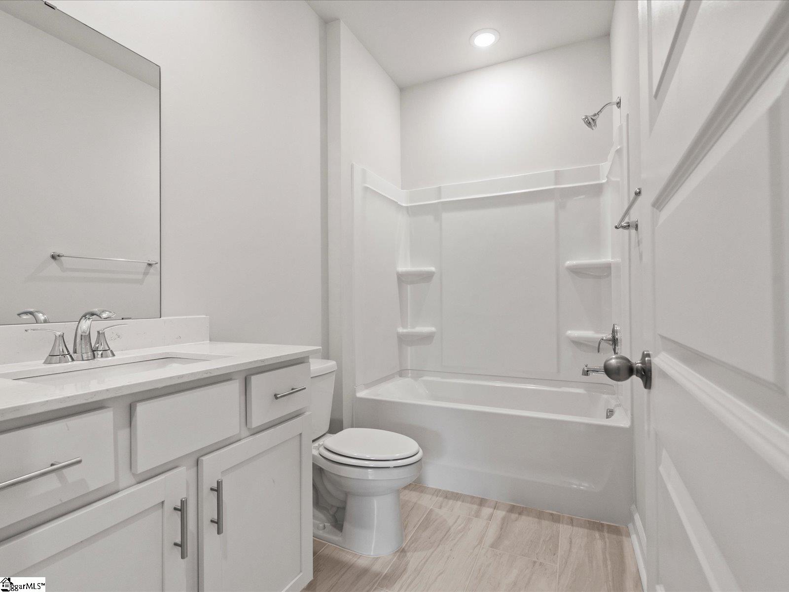 108 Gardner Avenue Gray Court, SC 29645