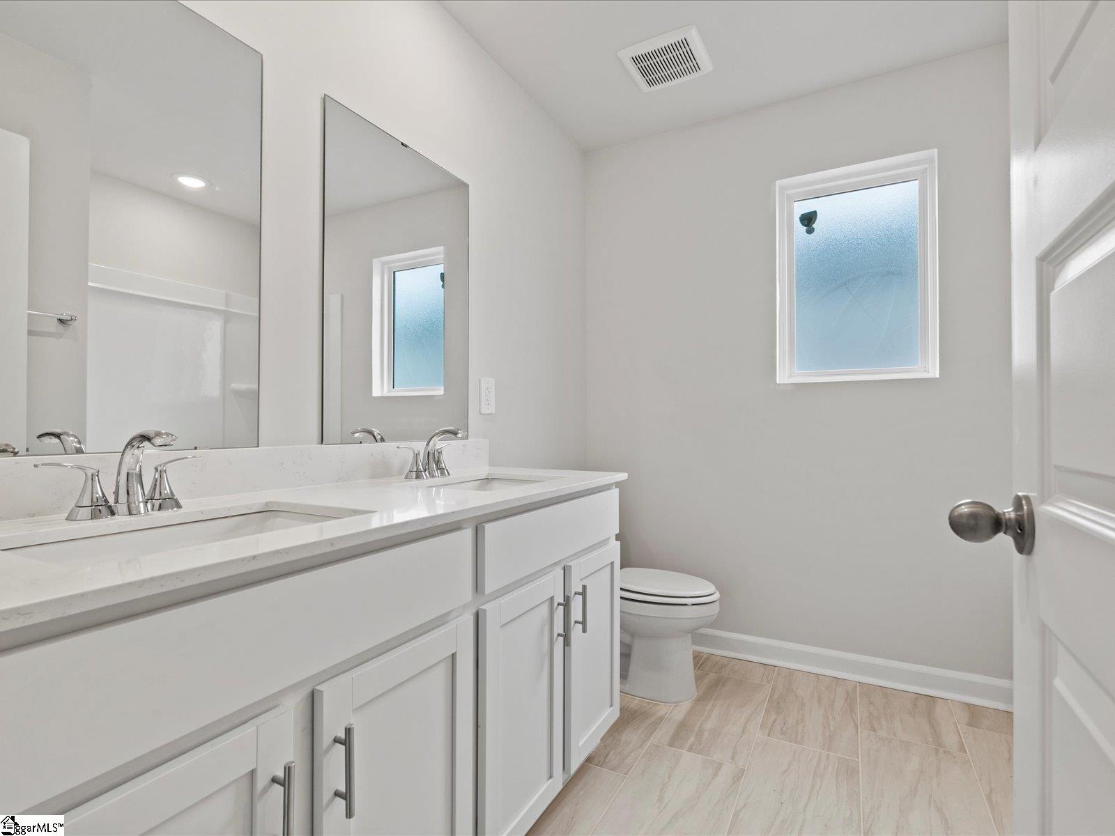 108 Gardner Avenue Gray Court, SC 29645