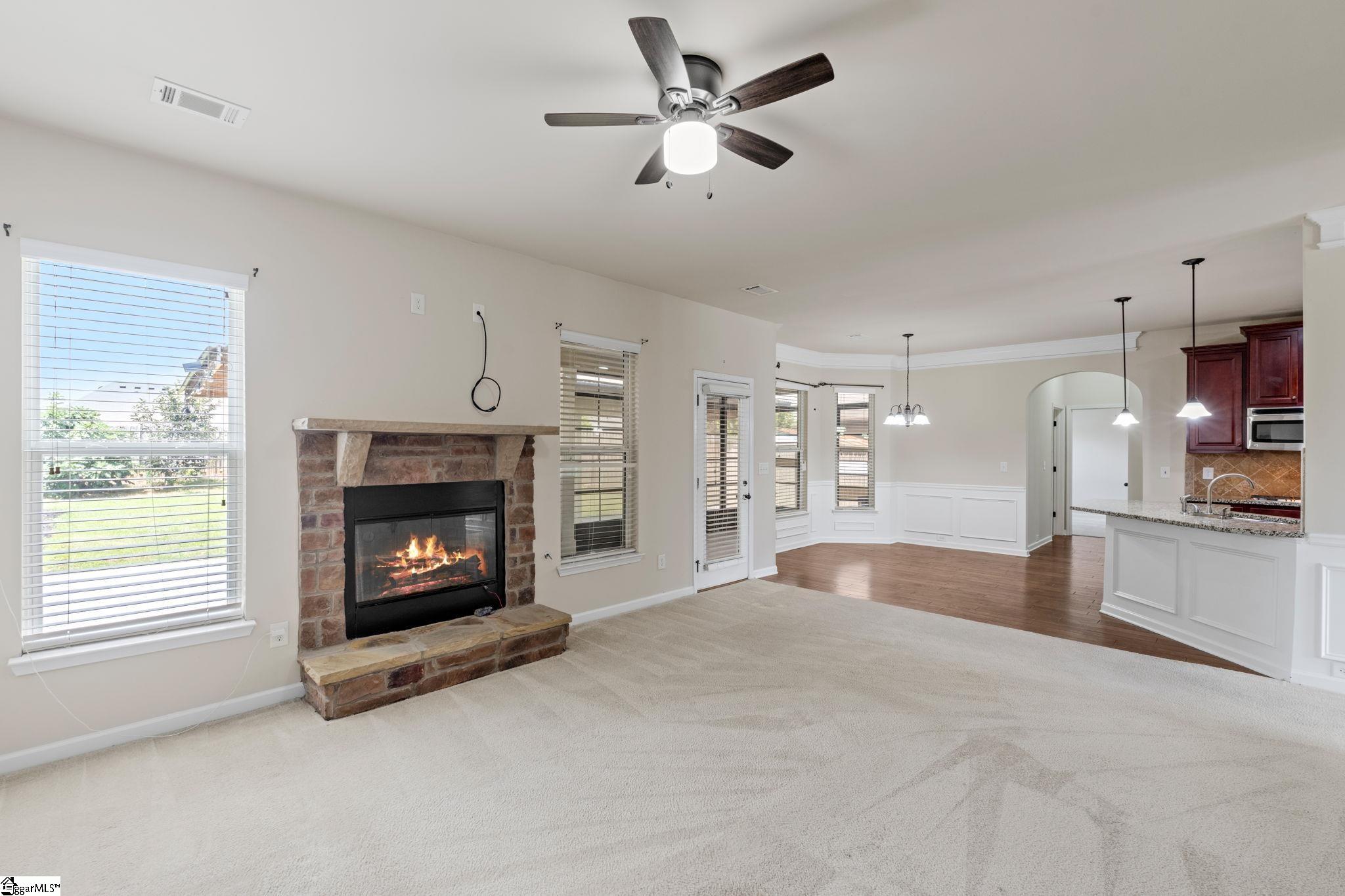 27 Corgi Drive Simpsonville, SC 29680