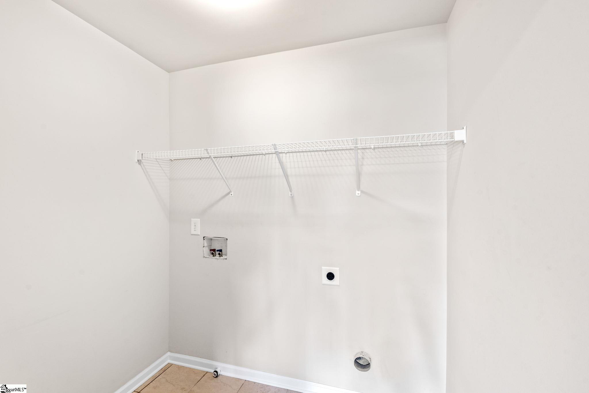 27 Corgi Drive Simpsonville, SC 29680
