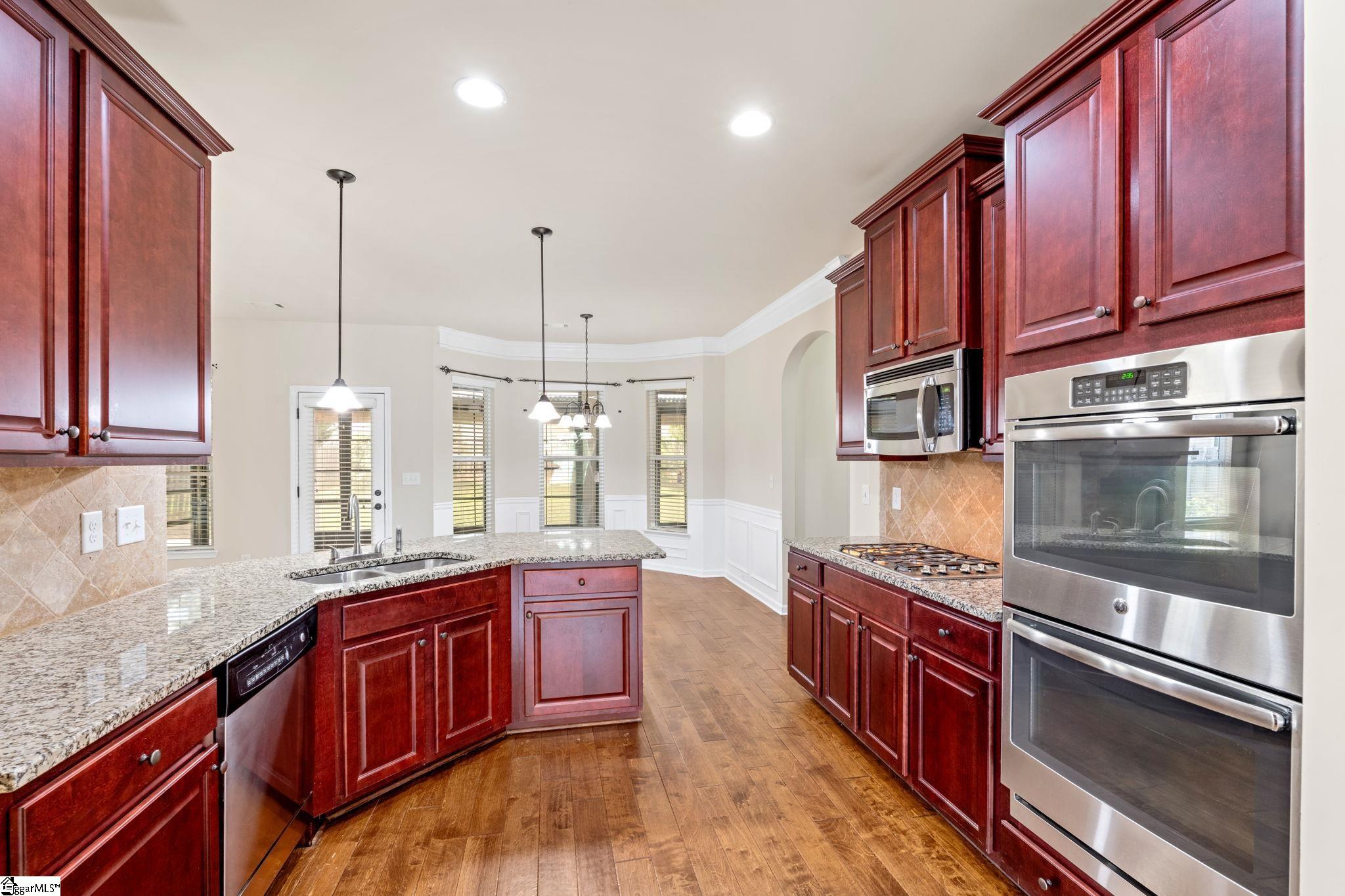 27 Corgi Drive Simpsonville, SC 29680