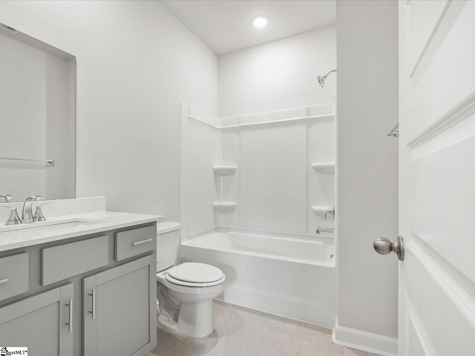 104 Gardner Avenue Gray Court, SC 29645