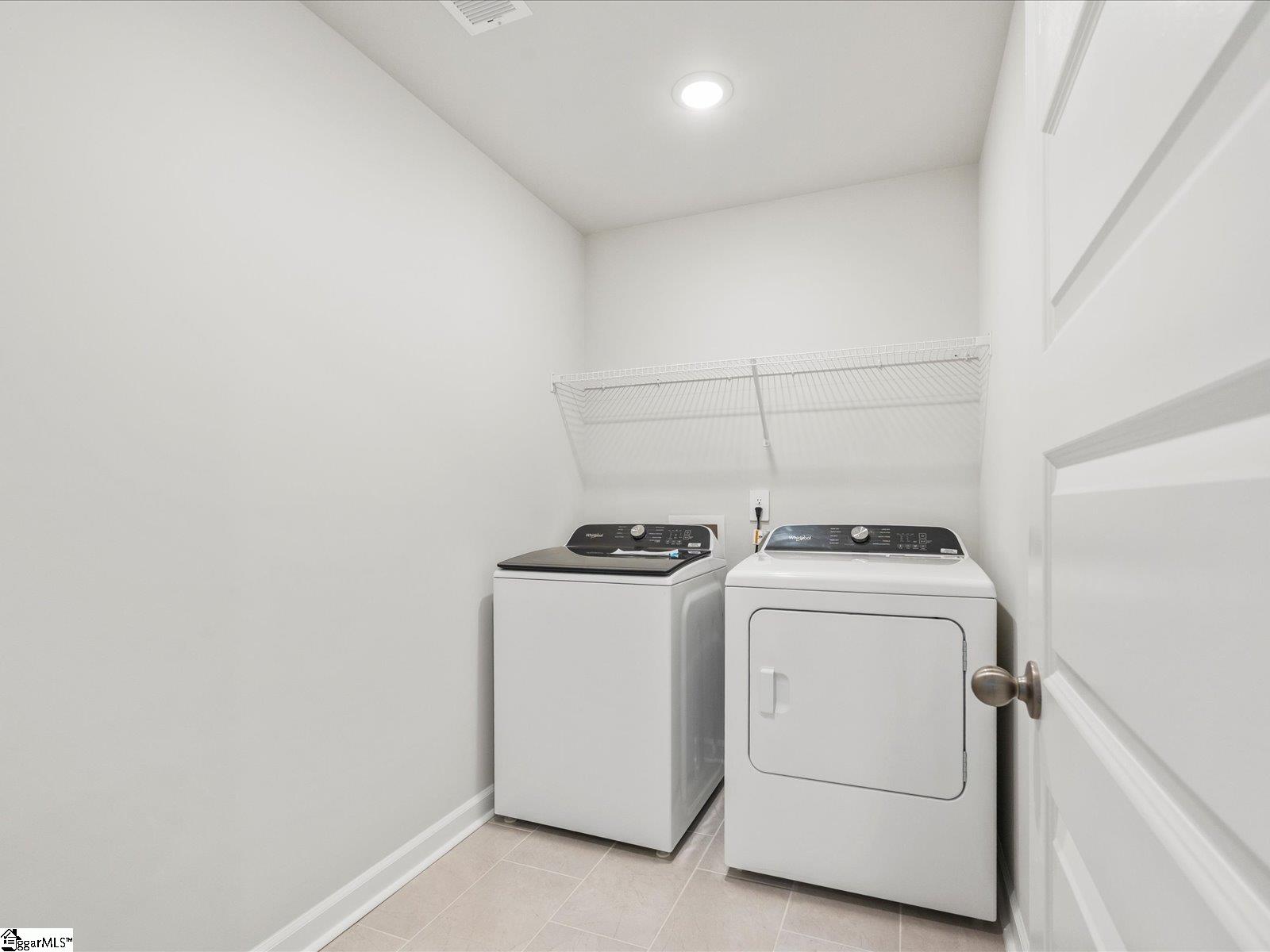104 Gardner Avenue Gray Court, SC 29645