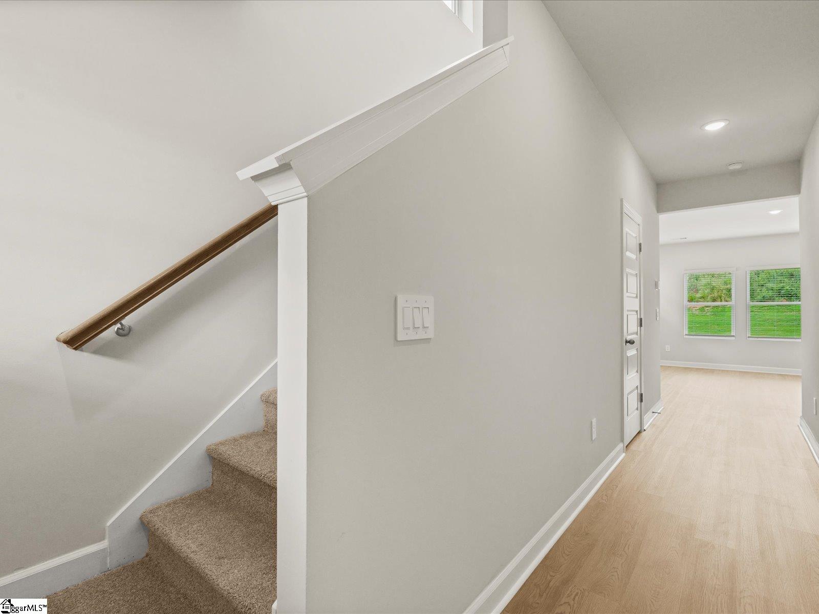 102 Gardner Avenue Gray Court, SC 29645