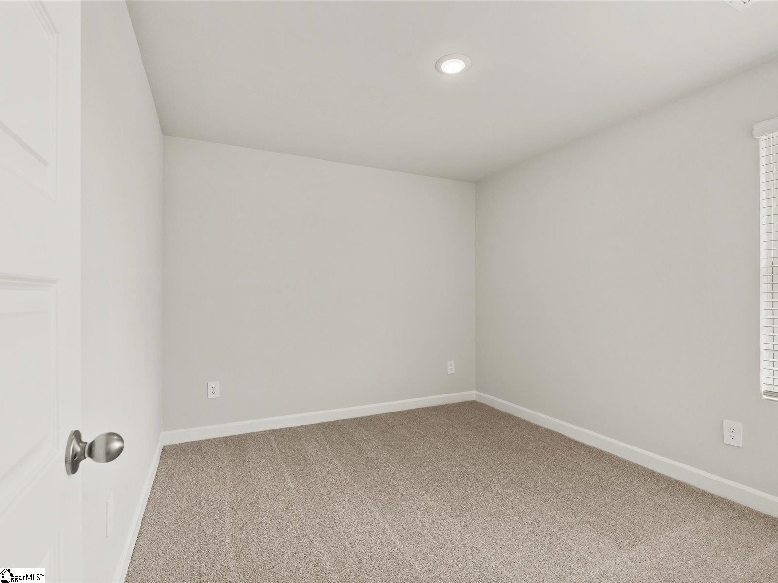 102 Gardner Avenue Gray Court, SC 29645