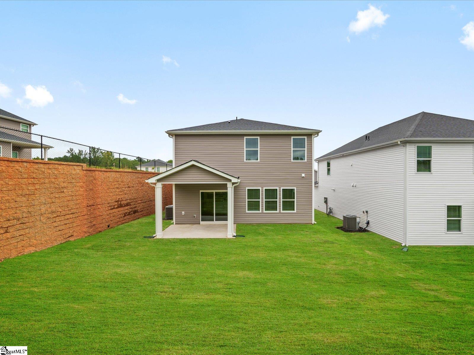 102 Gardner Avenue Gray Court, SC 29645