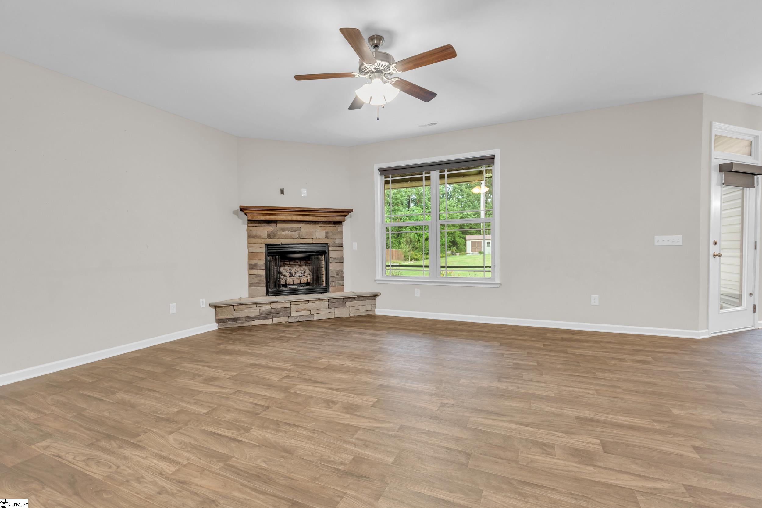 413 Oak Ridge Place Easley, SC 29642-0000