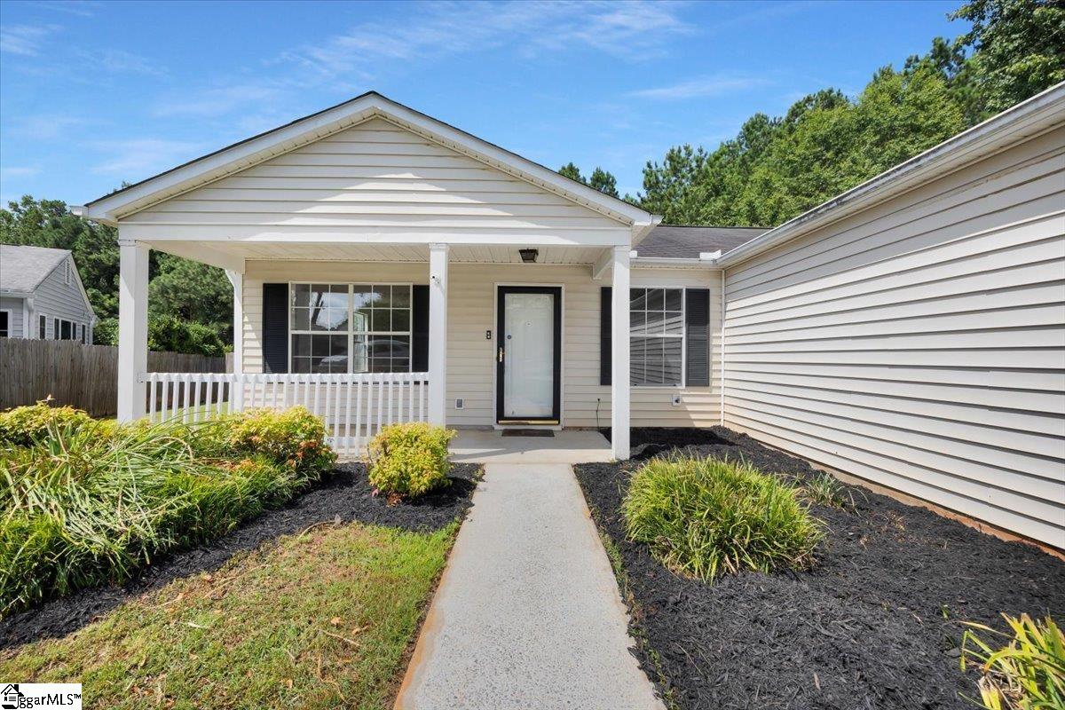 133 Habersham Court Easley, SC 29642