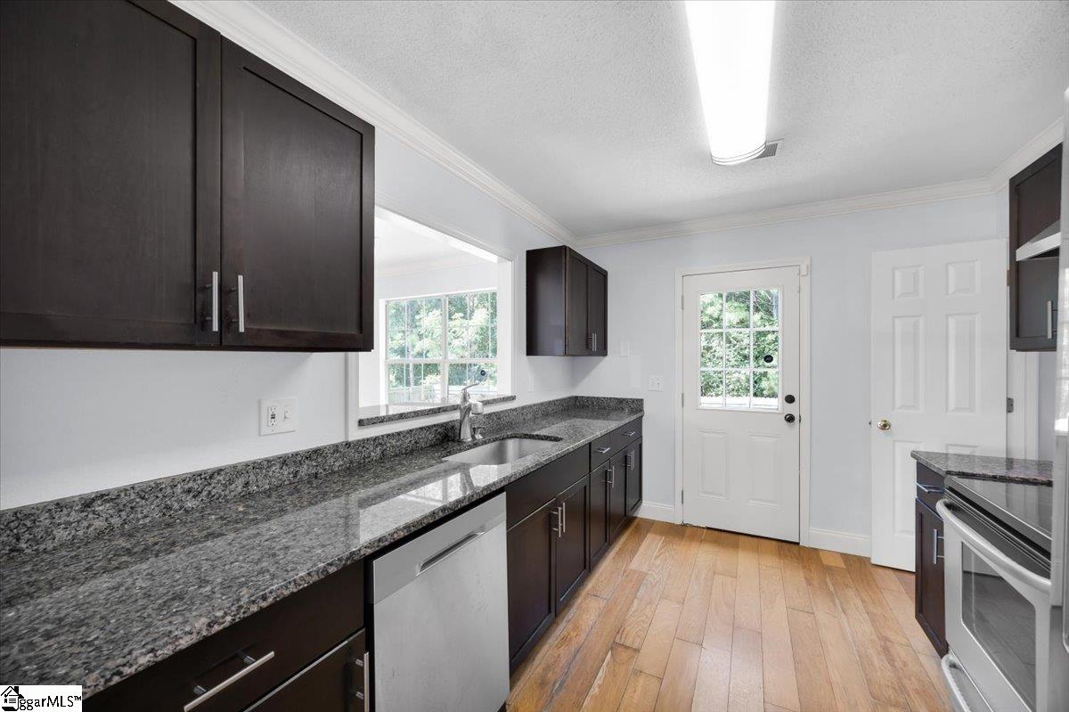 133 Habersham Court Easley, SC 29642