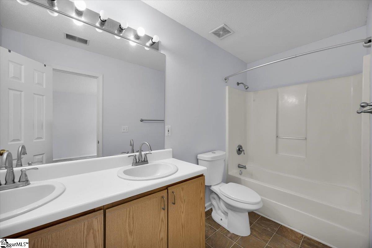 133 Habersham Court Easley, SC 29642