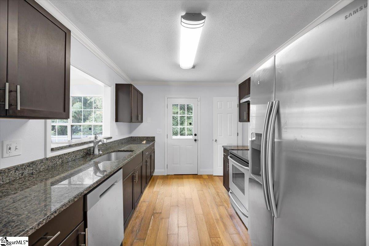 133 Habersham Court Easley, SC 29642