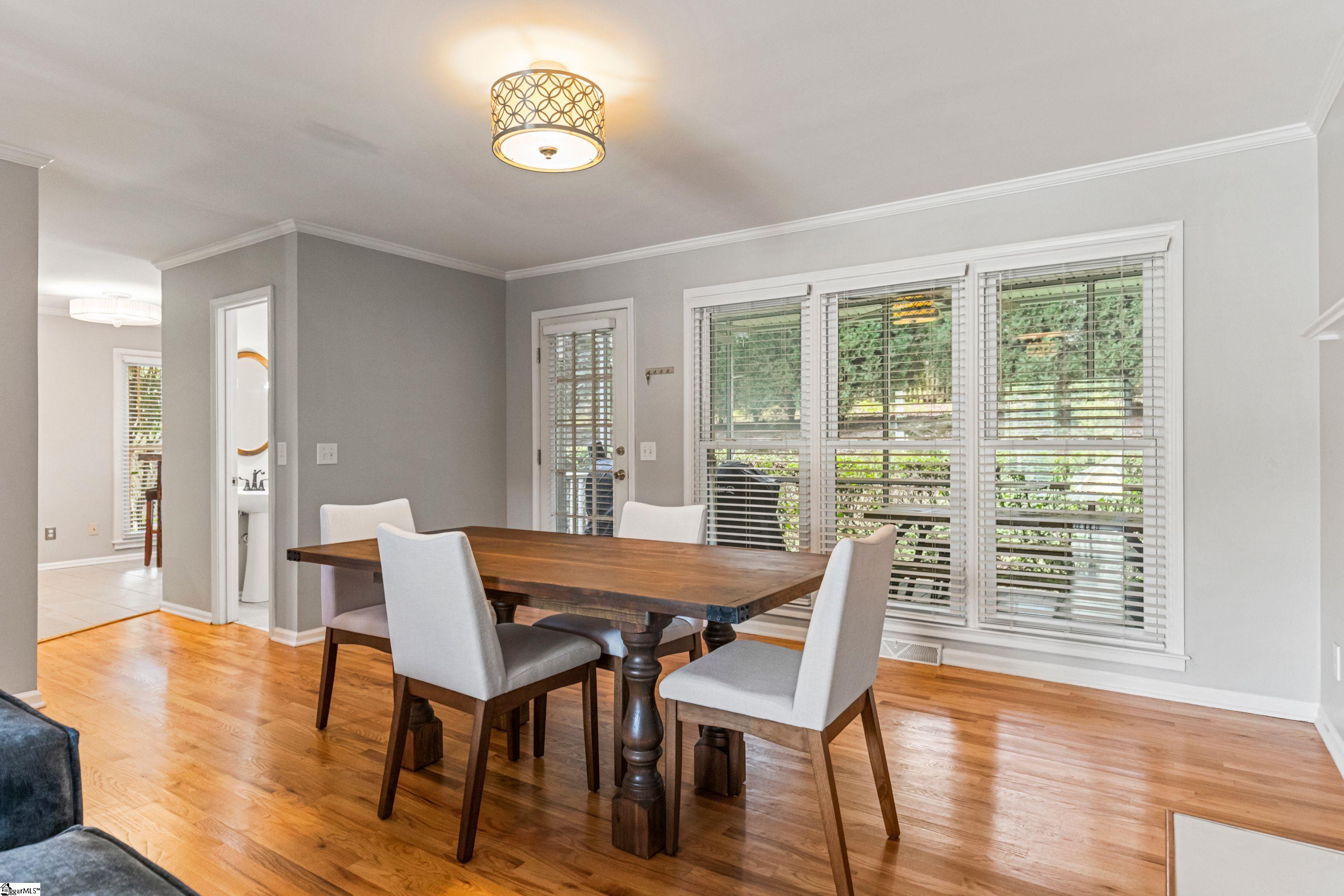 17 Julesking Court Greenville, SC 29609