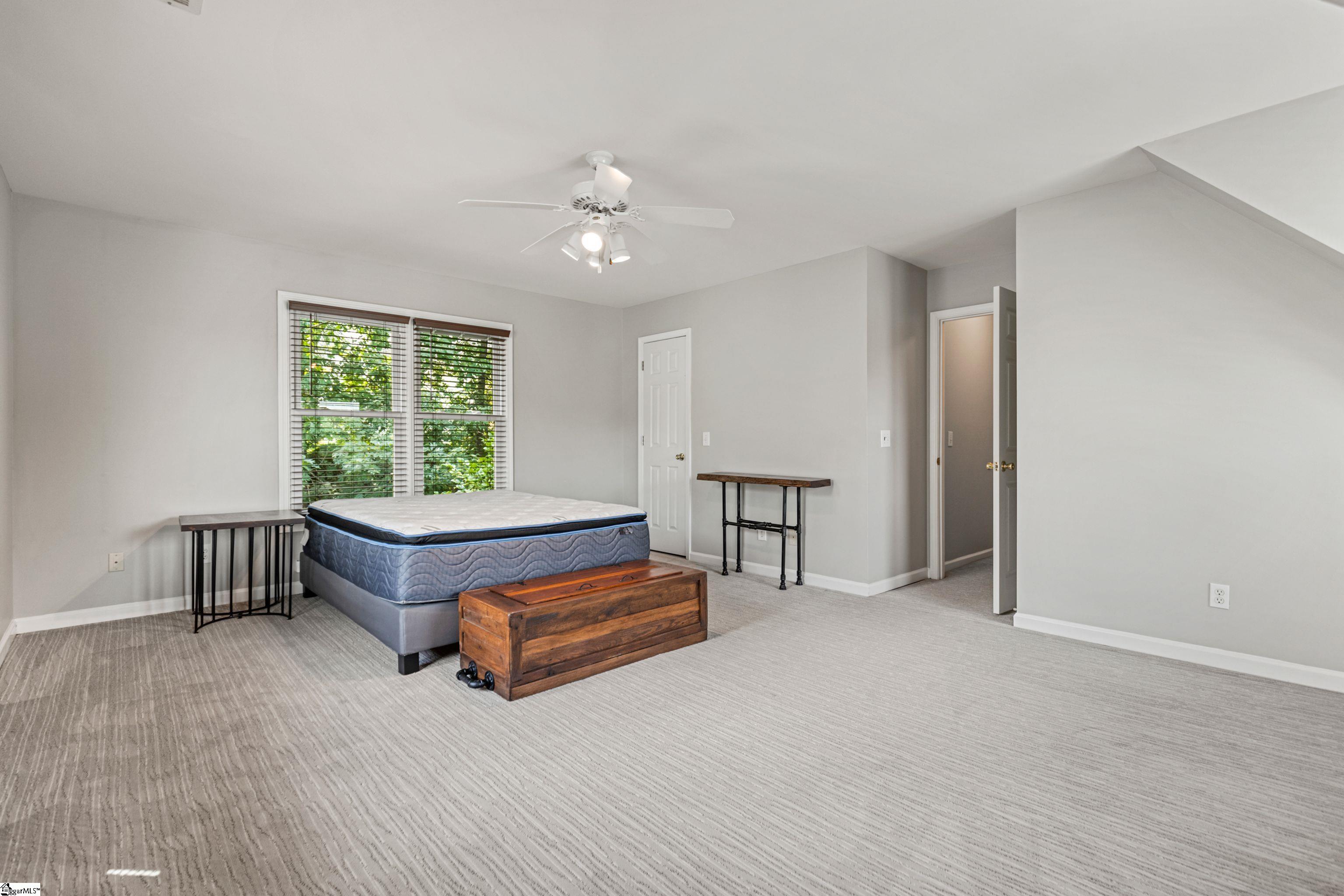 17 Julesking Court Greenville, SC 29609