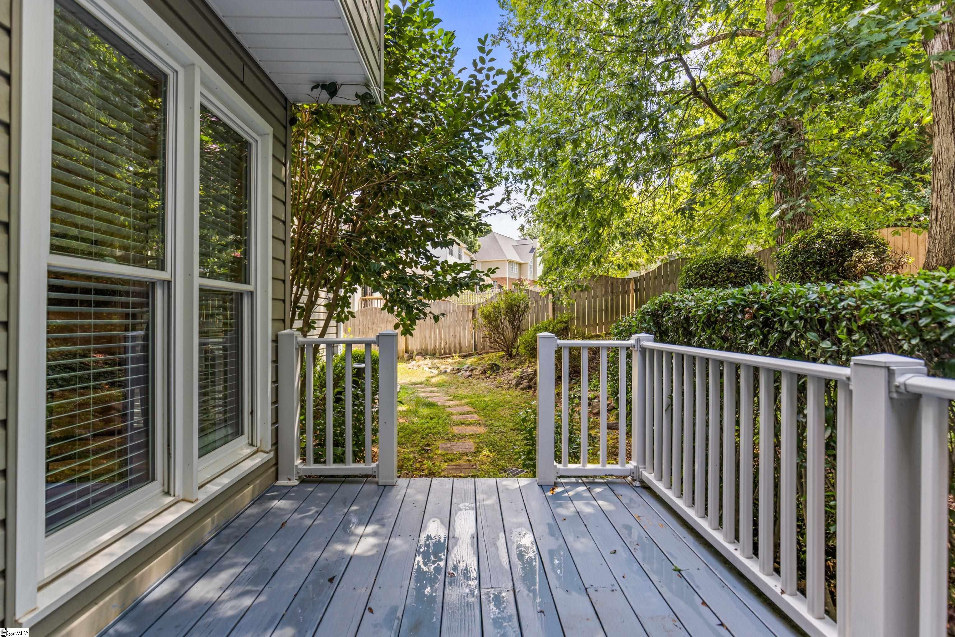 17 Julesking Court Greenville, SC 29609