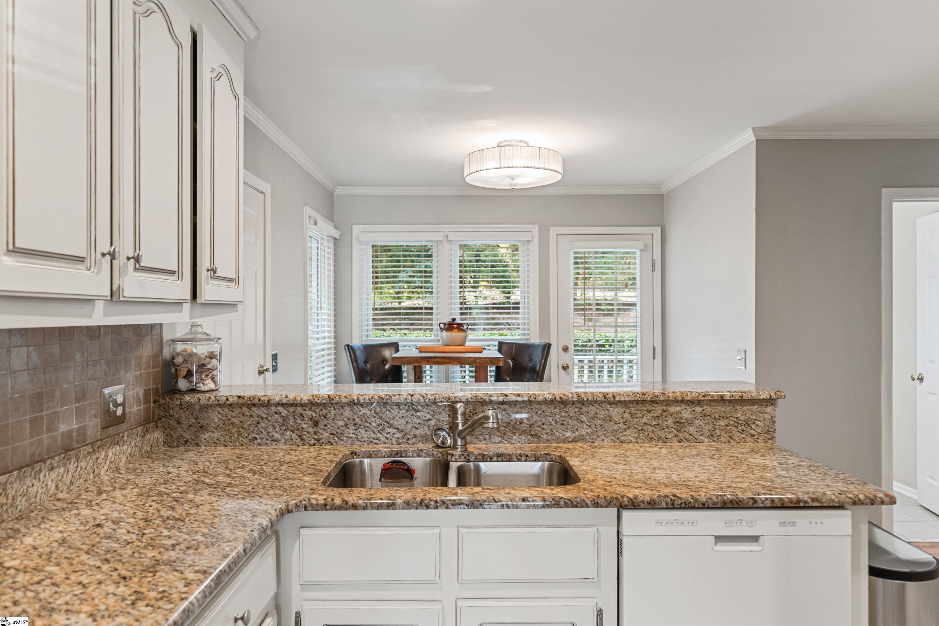 17 Julesking Court Greenville, SC 29609