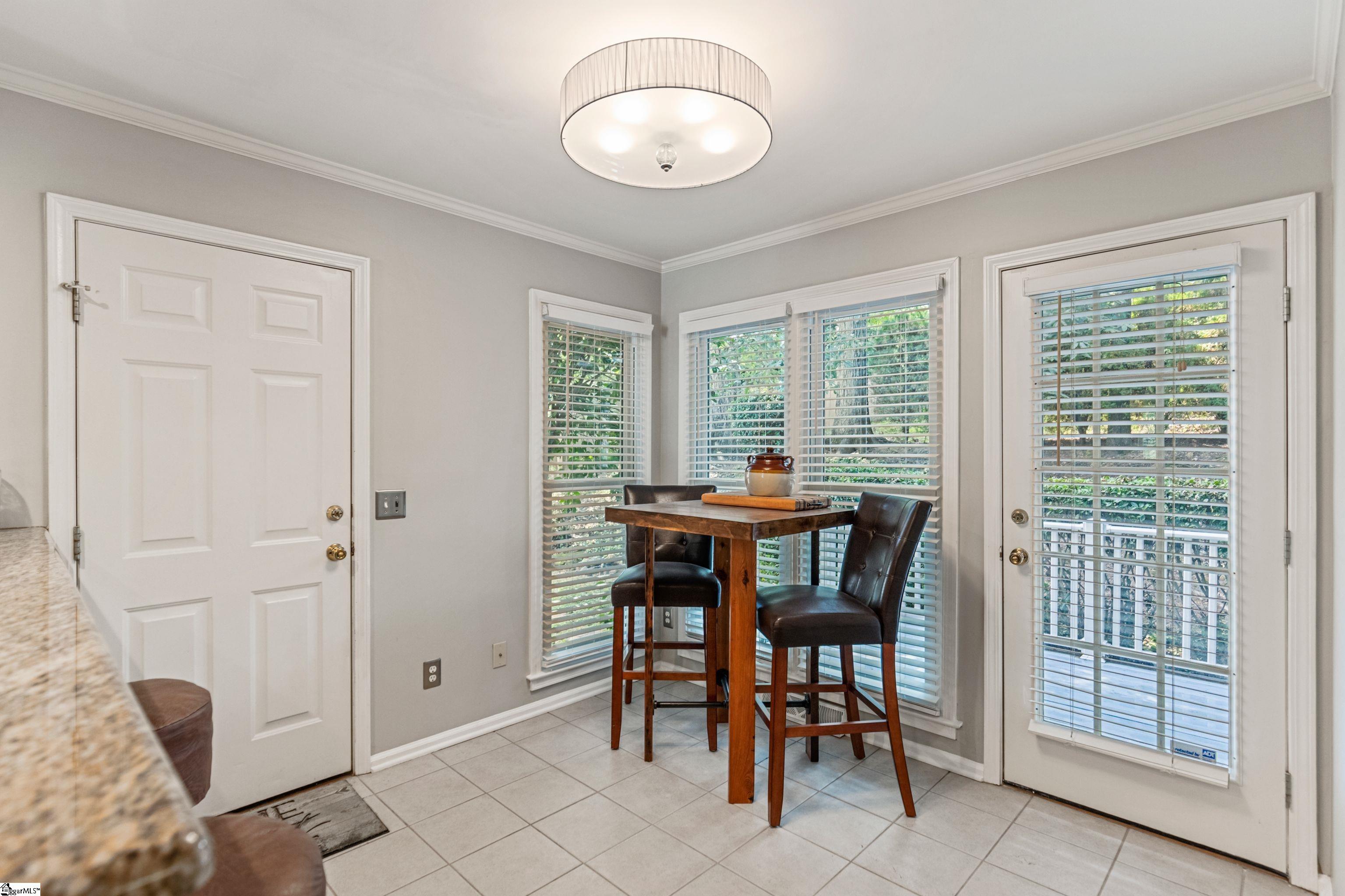 17 Julesking Court Greenville, SC 29609