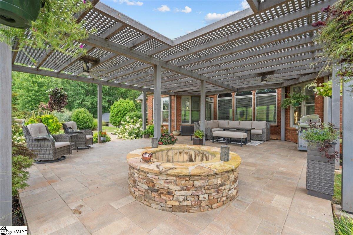 185 Meadow Brook Lane Pickens, SC 29671