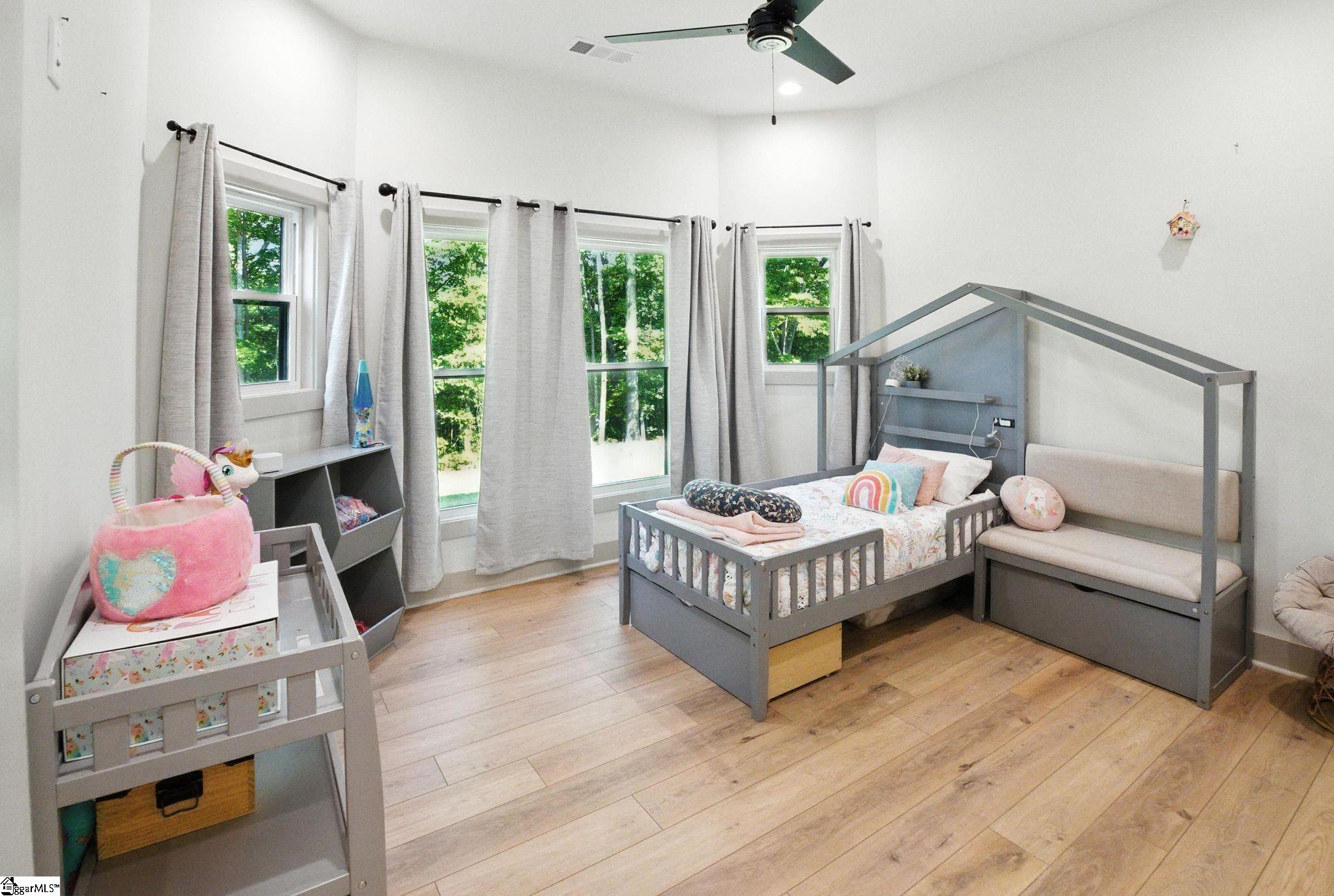 581 Paramount Drive Seneca, SC 29678