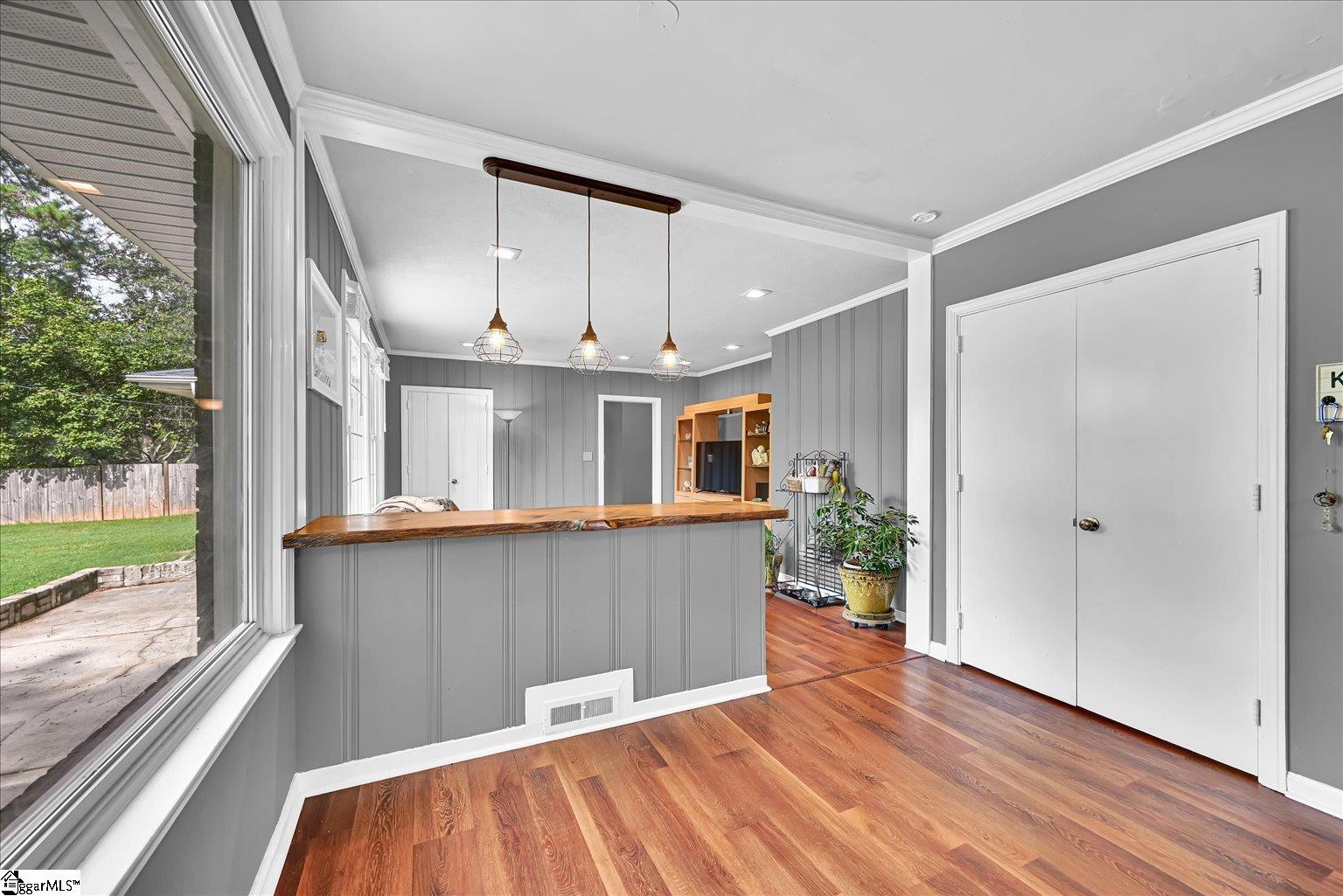 1102 Greenacres Anderson, SC 29621