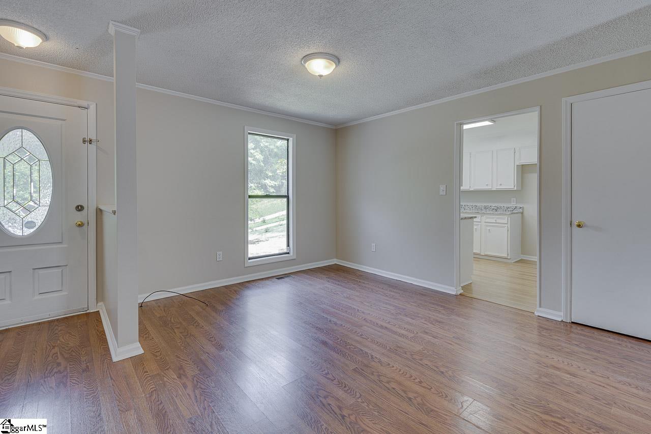 112 Tankersley Drive Simpsonville, SC 29681
