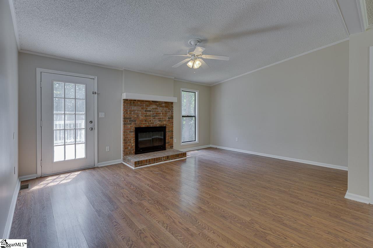 112 Tankersley Drive Simpsonville, SC 29681