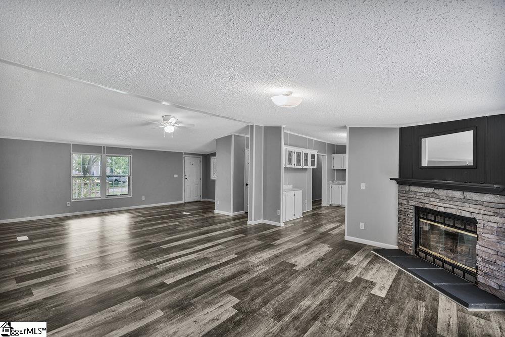 182 Poplar Springs Drive Easley, SC 29642-8912