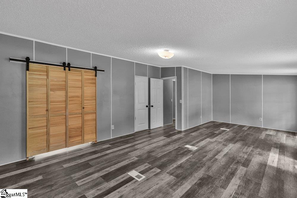 182 Poplar Springs Drive Easley, SC 29642-8912