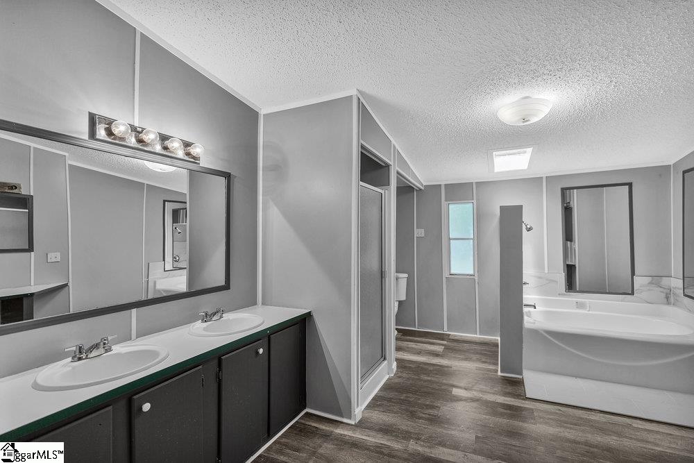 182 Poplar Springs Drive Easley, SC 29642-8912