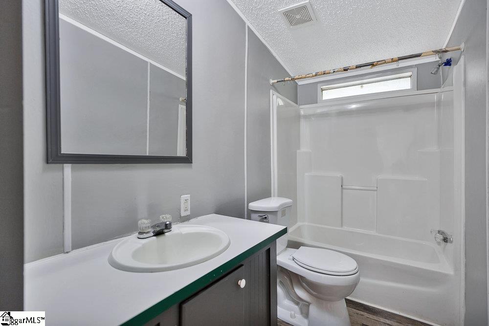 182 Poplar Springs Drive Easley, SC 29642-8912