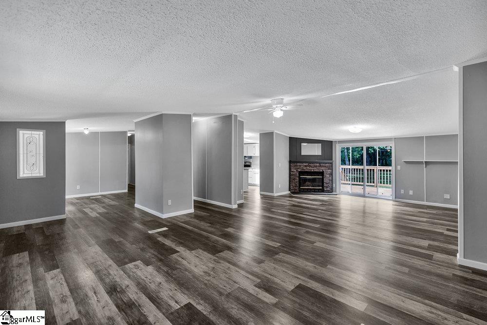 182 Poplar Springs Drive Easley, SC 29642-8912