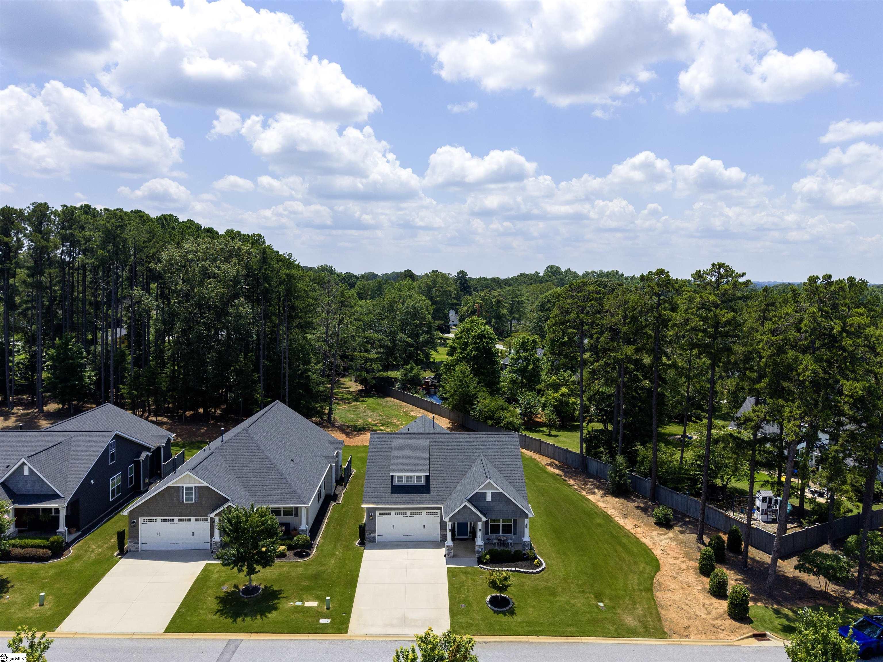 10 Golden Apple Trail Mauldin, SC 29662