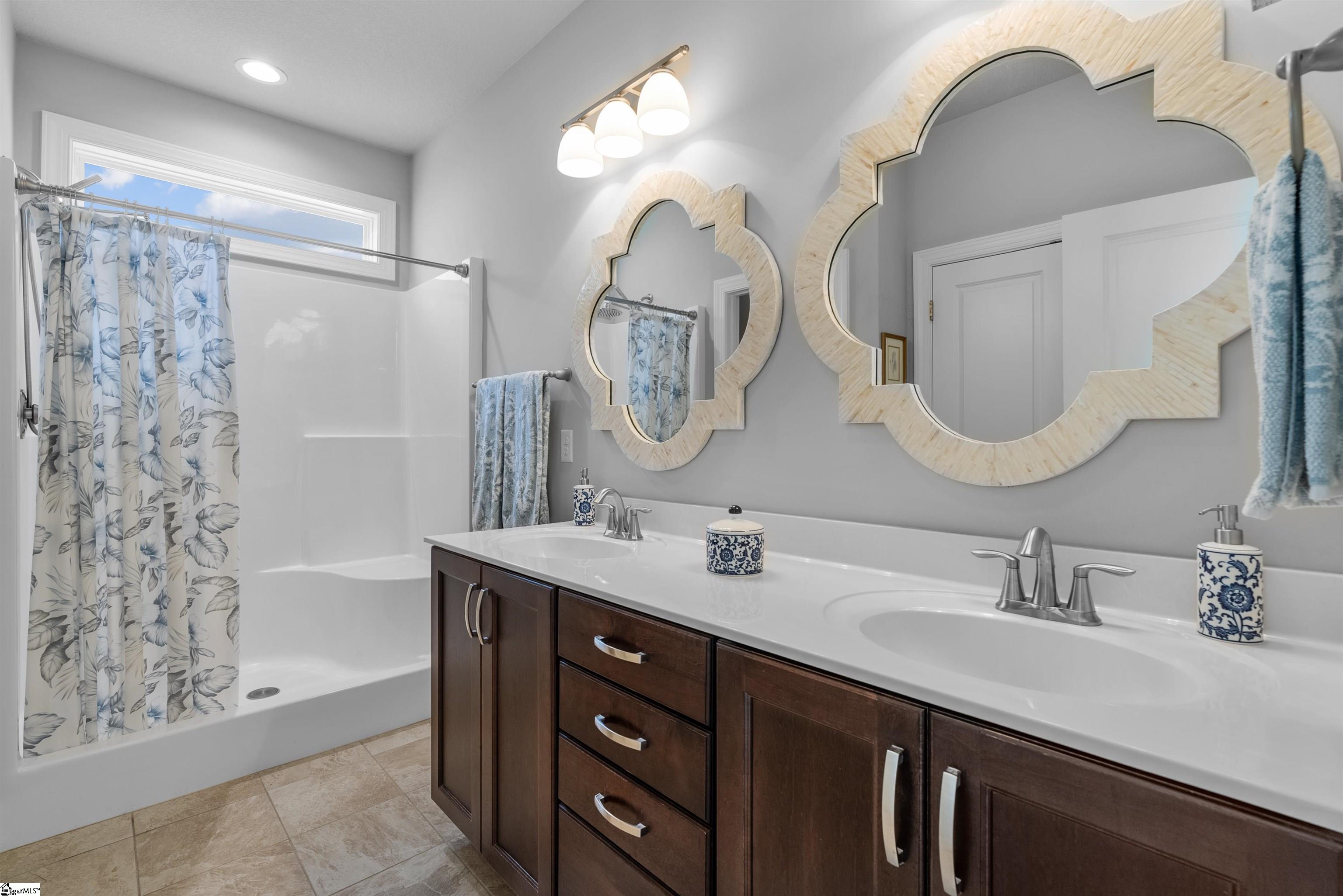 10 Golden Apple Trail Mauldin, SC 29662