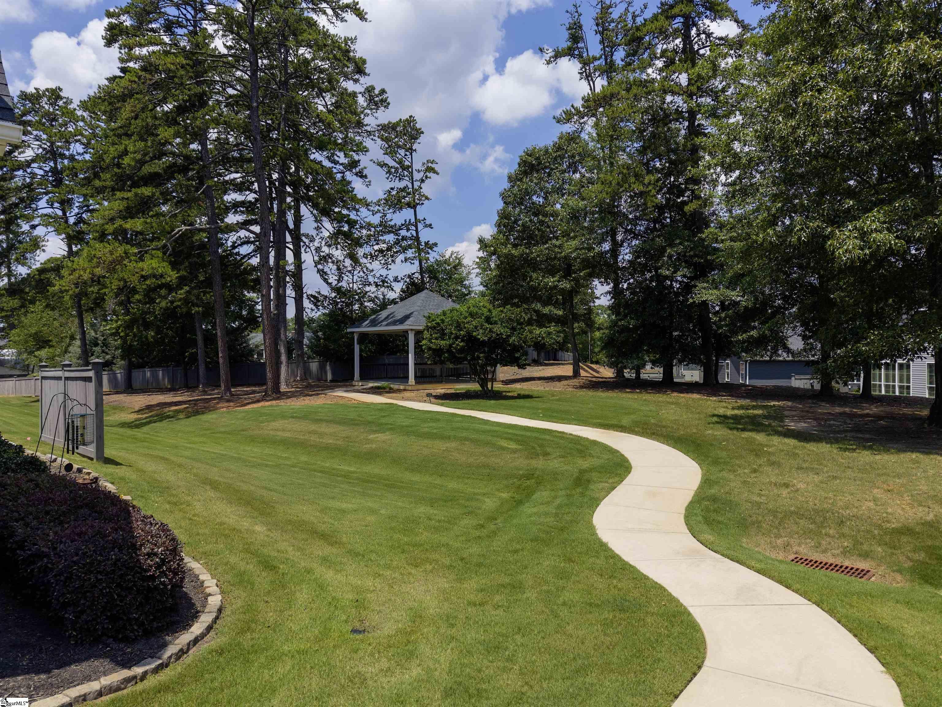 10 Golden Apple Trail Mauldin, SC 29662