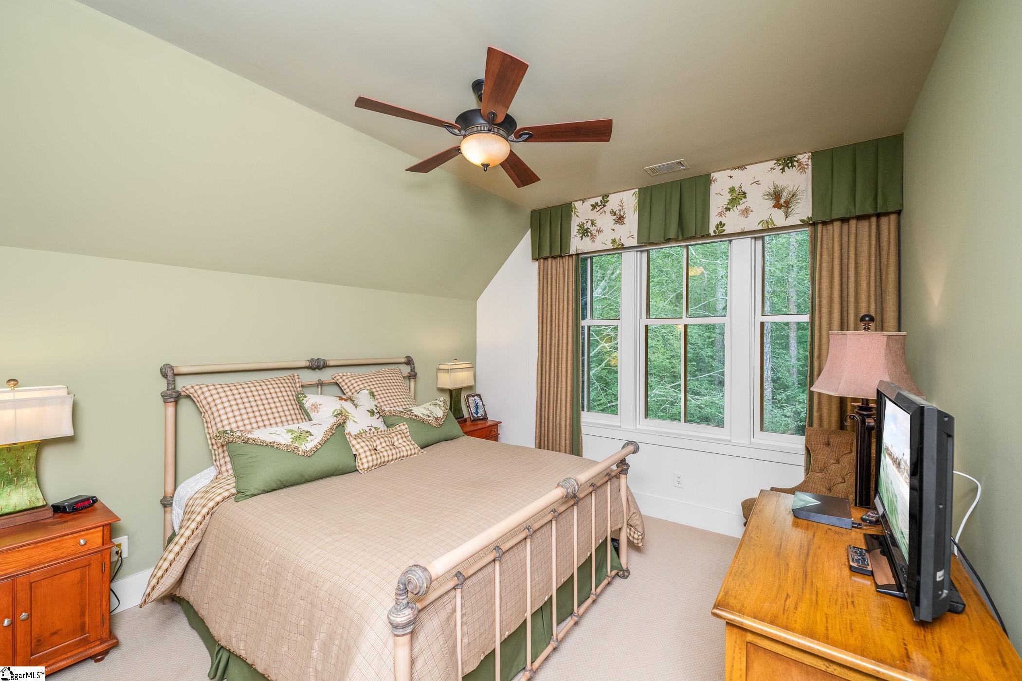 242 Linkside Court Salem, SC 29676