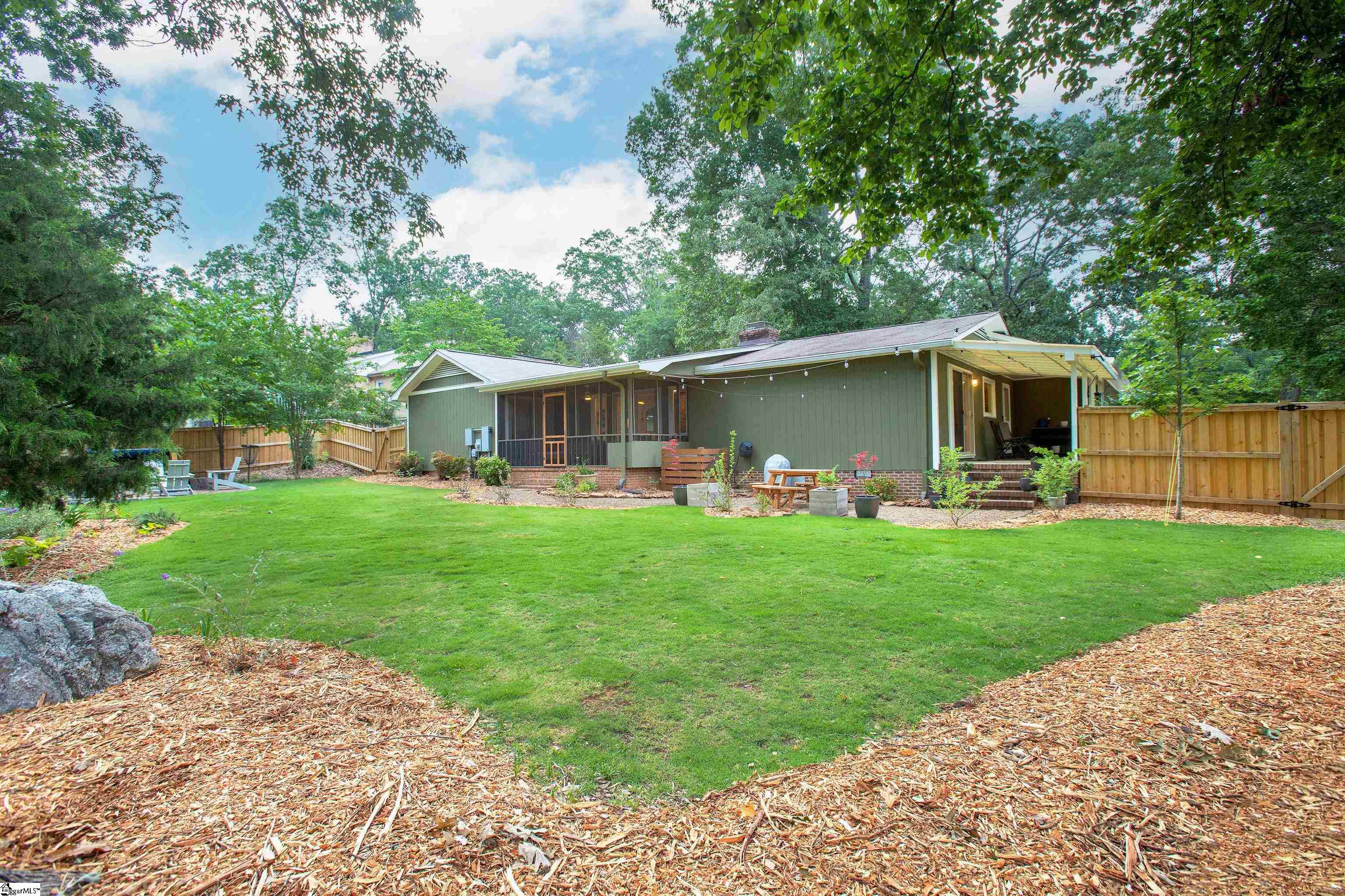 3 Norwich Drive Greenville, SC 29609-1437