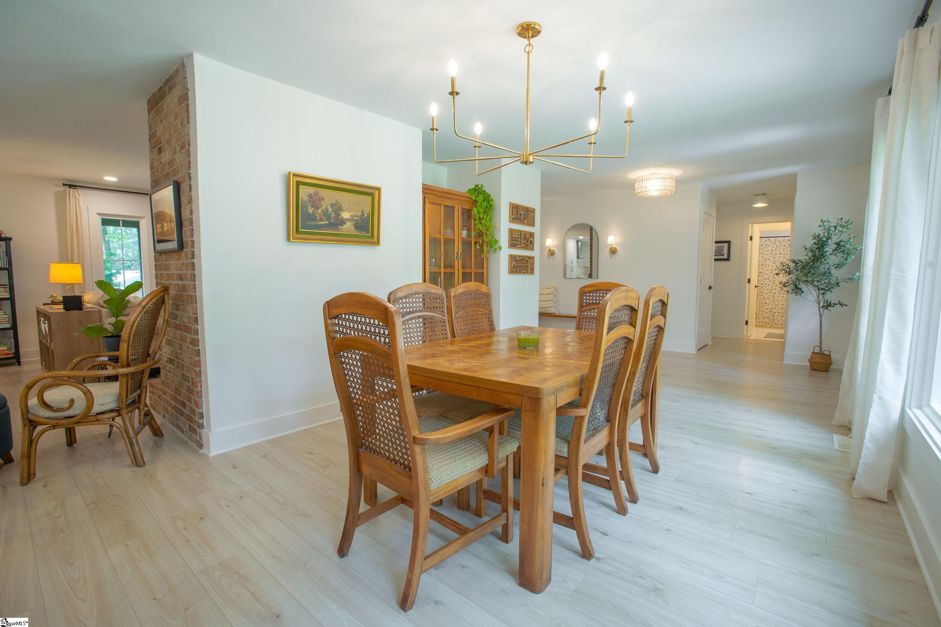 3 Norwich Drive Greenville, SC 29609-1437