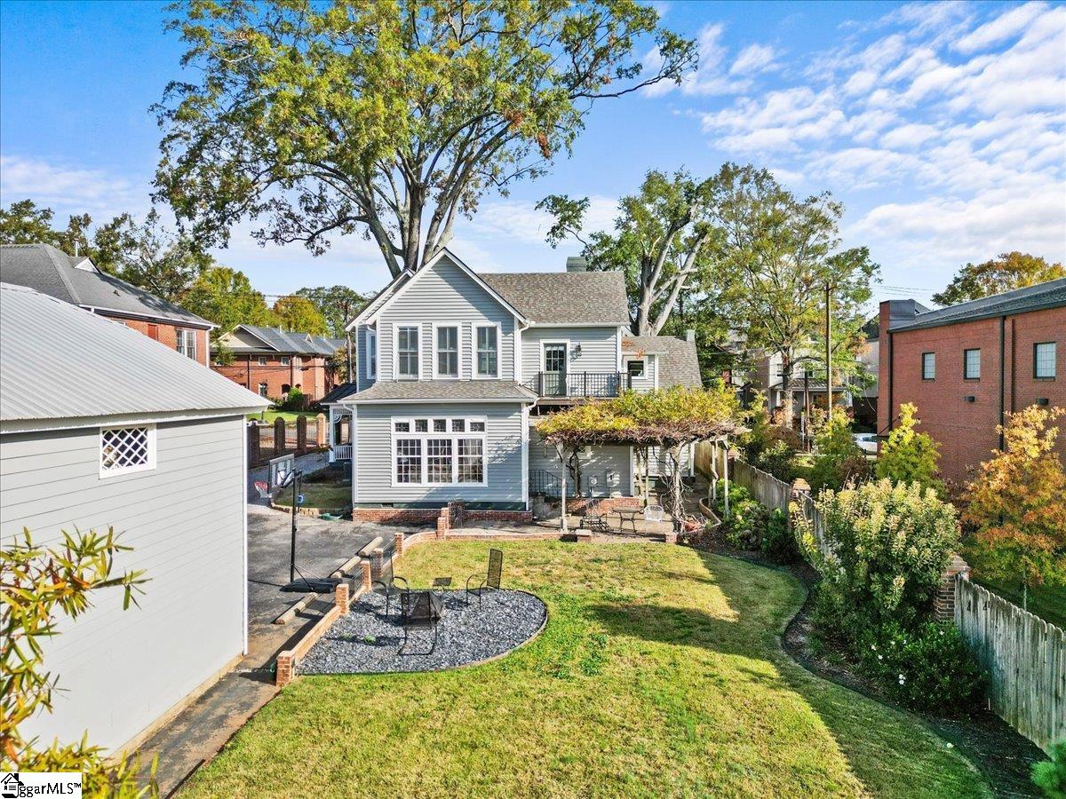 231 Hampton Avenue Greenville, SC 29601